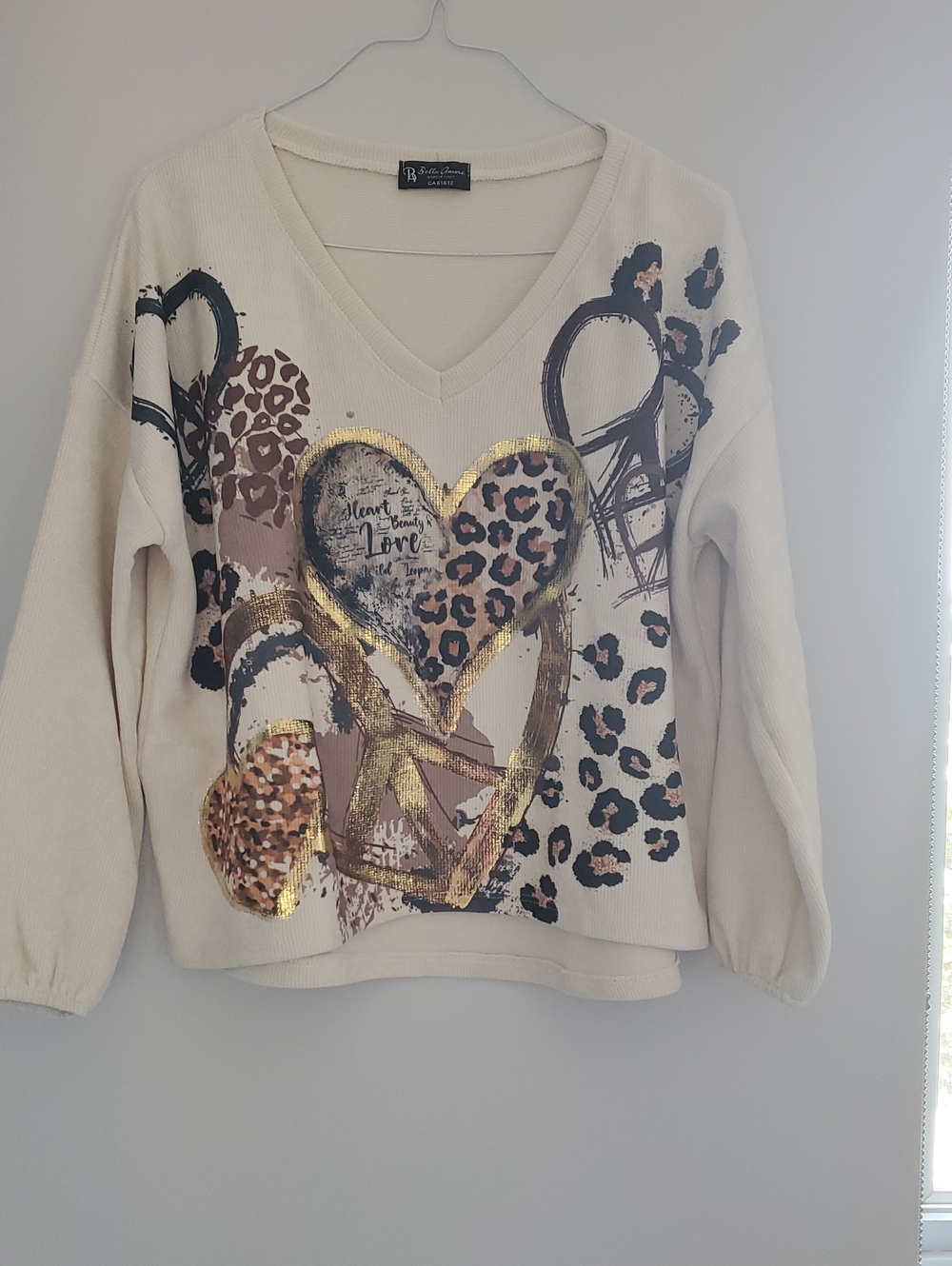 Bella Amore Cream V-Neck Sweater with Gold Heart Accents and Leopard Print